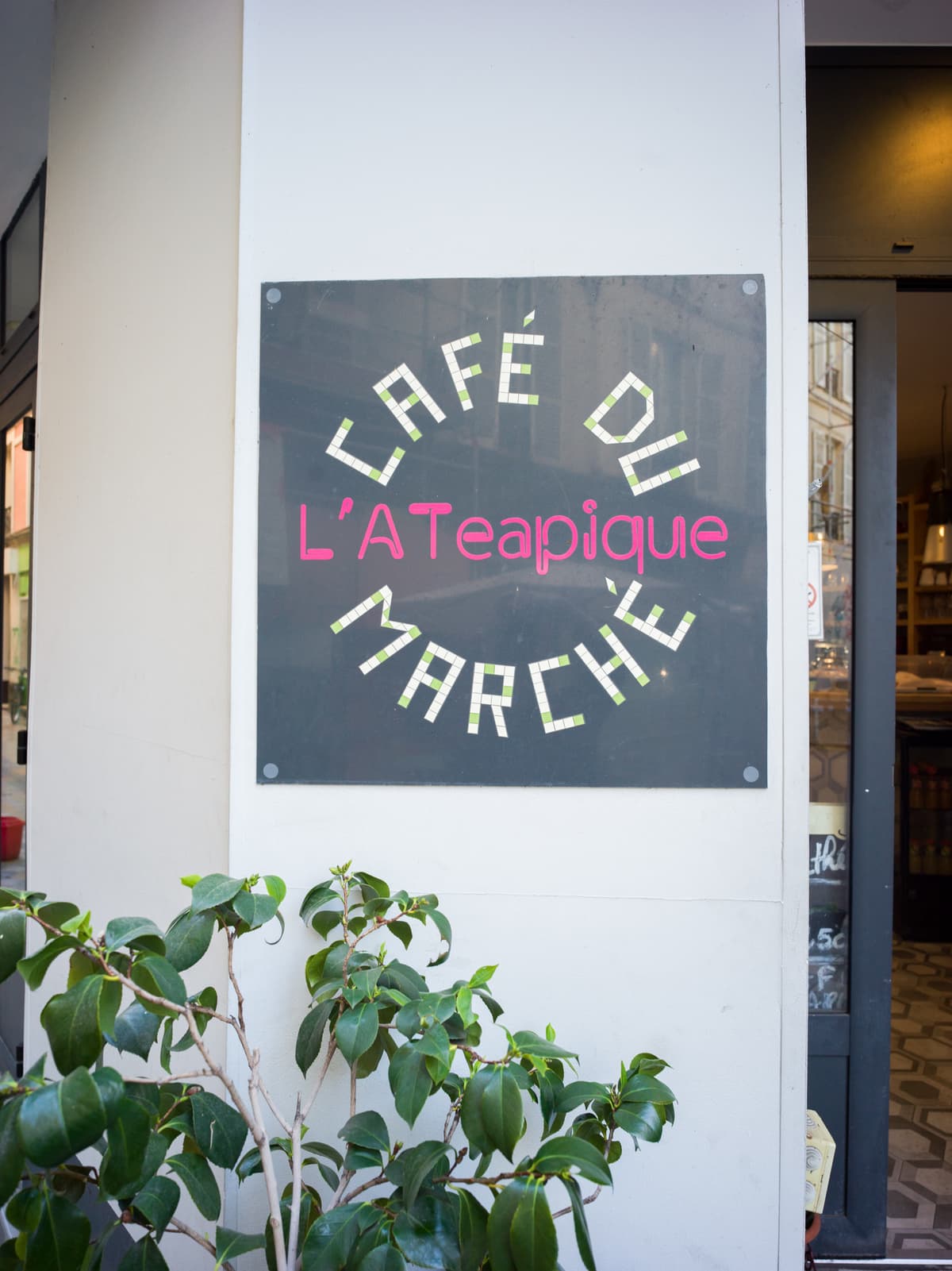 Fachada & Pasaje — 5